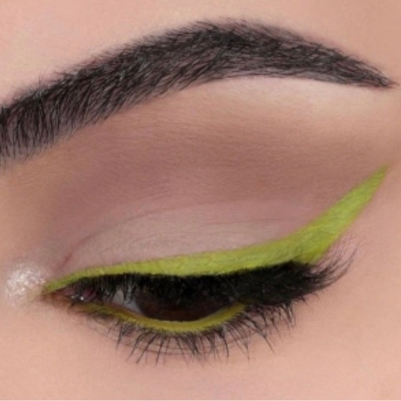 MONEY COUNTER Eyeliner - Jeffree Star - Picture 3 of 4